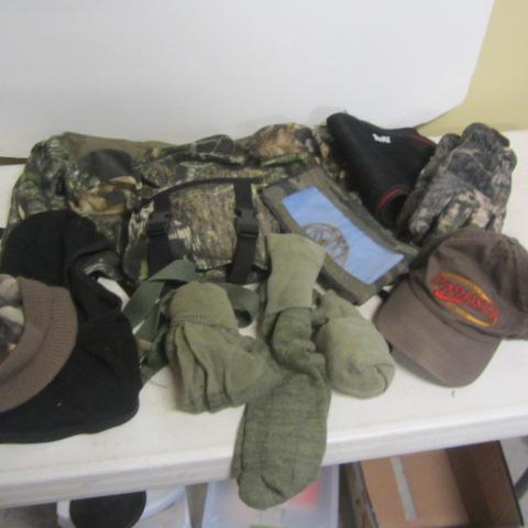 lot 144 image: Waist Pack, Gloves, Hats