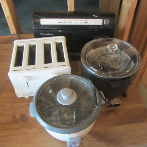 lot 197 image: Food Saver, Fryer, Toaster