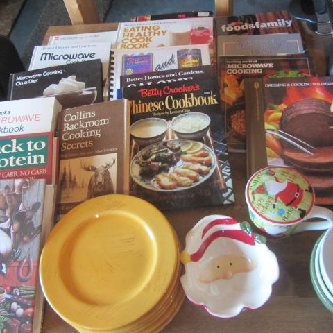 lot 200 image: Cookbooks