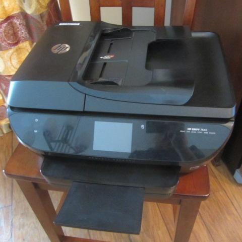 lot 204 image: HP Envy 7640 Printer