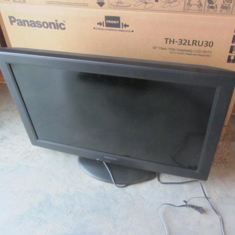 lot 205 image: Panasonic LCD HDTV