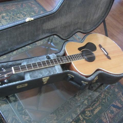 lot 5 image: Alvarez Guitar