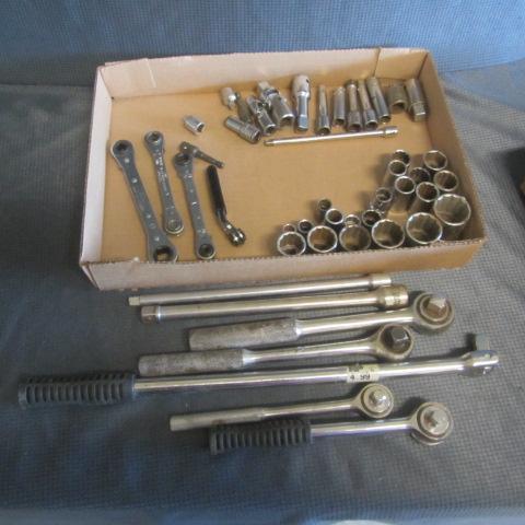 lot 70 image: Ratchets, Extensions, Sockets