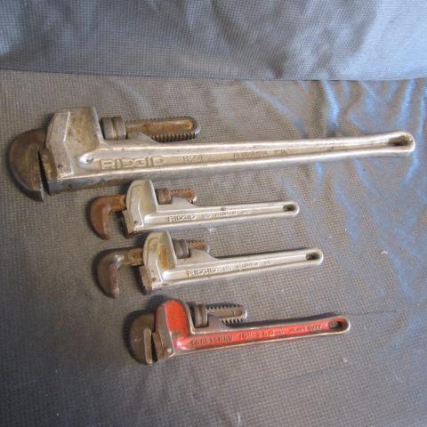 lot 93 image: Aluminum, Craftsman Pipe Wrenches