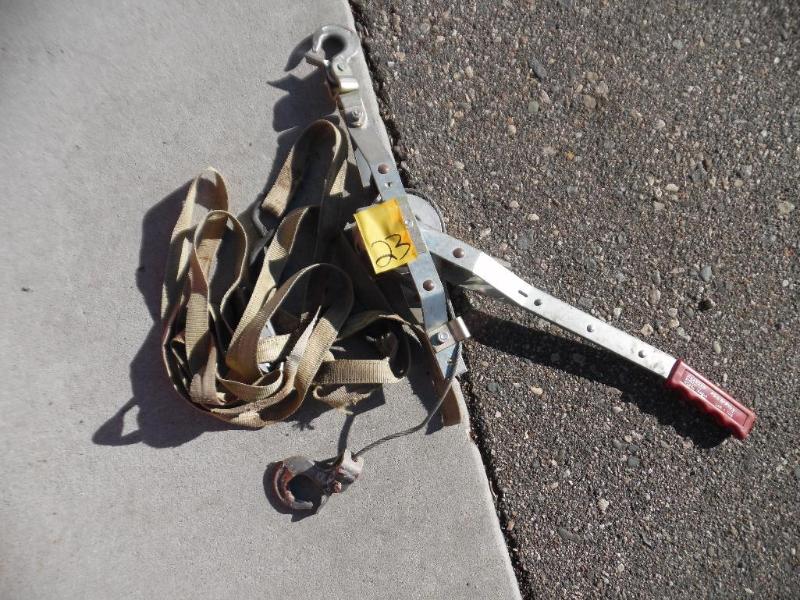 lot 23 image: Hoist
