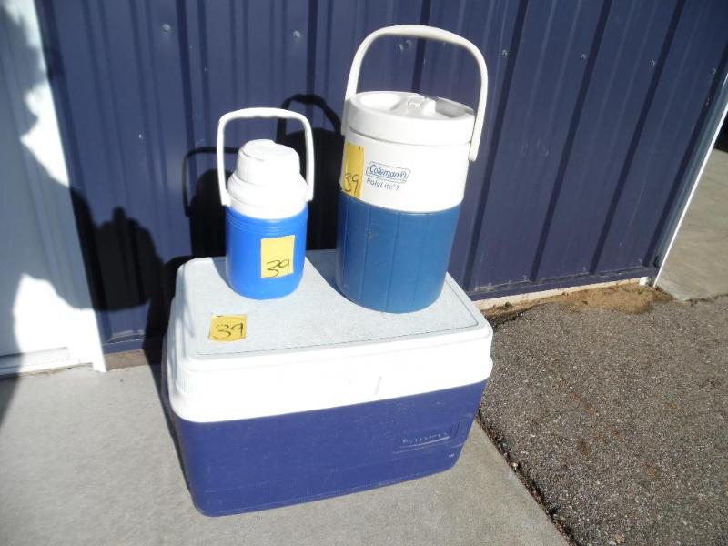 lot 39 image: Cooler