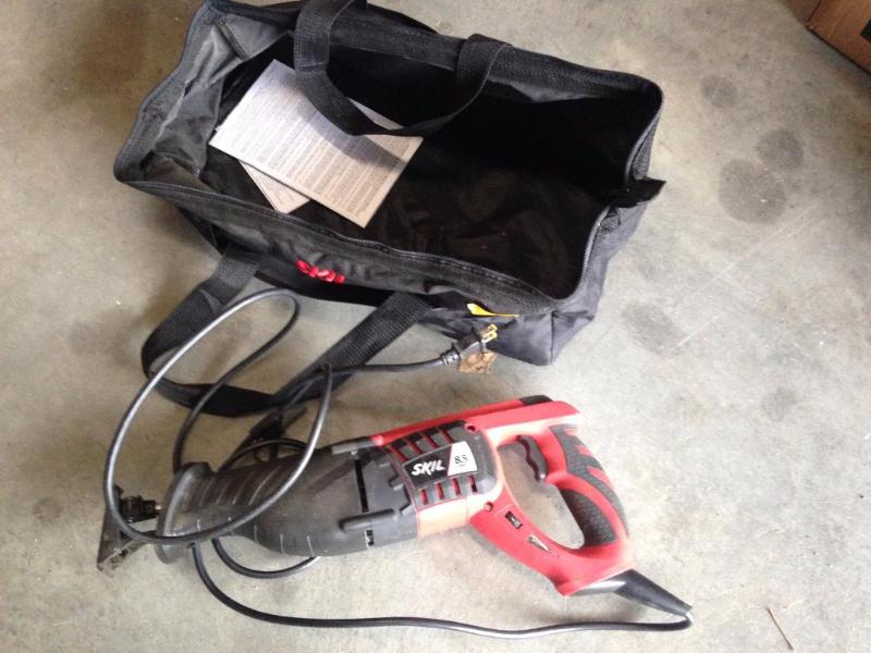 lot 54 image: Reciprocating Saw