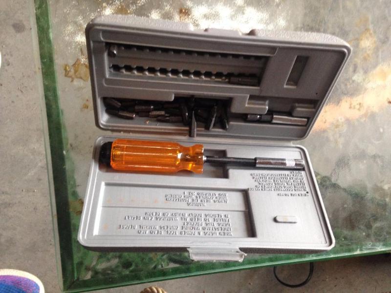 lot 65 image: Screwdriver Kit and Case