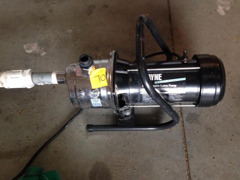 lot 70 image: Portable Lawn Pump