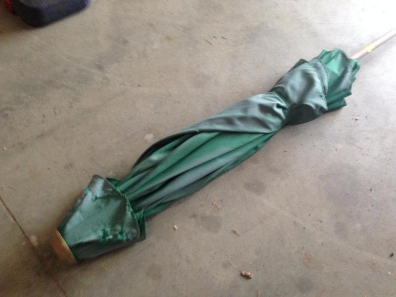 lot 76 image: Patio Table Umbrella