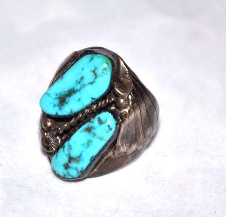 Unique Turquoise Sterling Silver Ring....