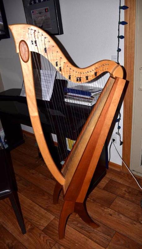 Musicmakers&nbspHarp - Overall Height from ...