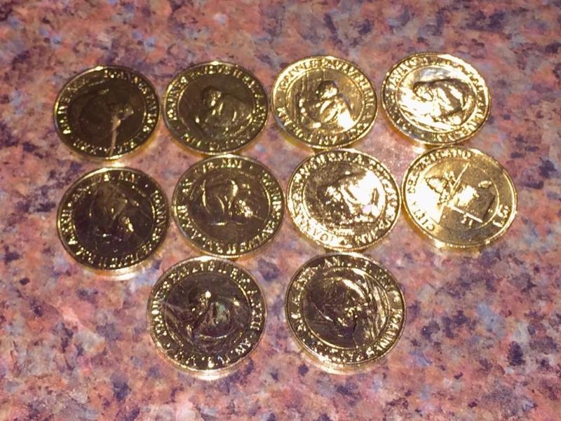 10 Highly Collectible Gold colored Vatican Ci...
