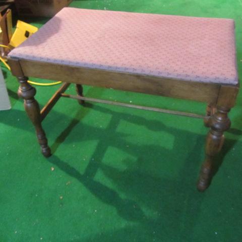 Vanity Bench