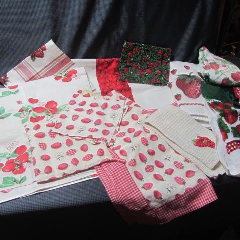 Strawberry Towels, Vintage Linen
