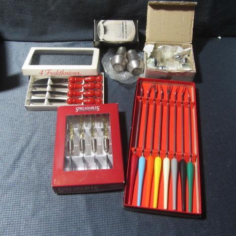 Spreaders. Fondue, Shakers
