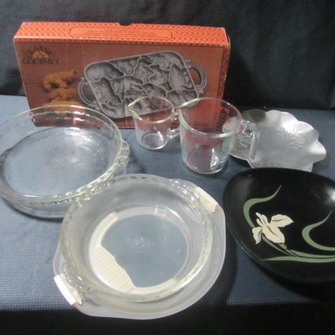 Pie Plates, Animal Mold, Aluminum