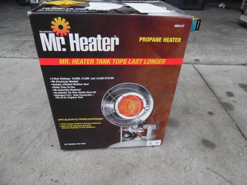 lot 27 image: Mr. Heater Propane Heater