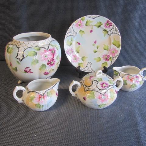 lot 23 image: Hand Painted Nippon