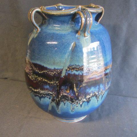 lot 24 image: Gandee Pottery Vase