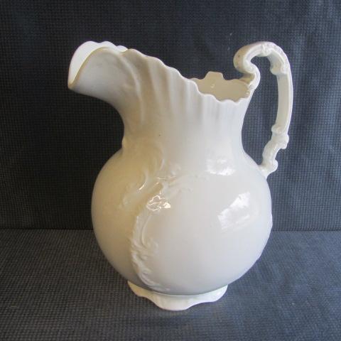 lot 28 image: Royal Ironstone Pitcher