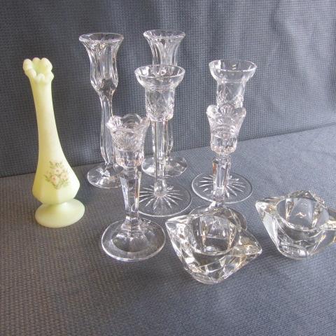 lot 34 image: Glass Candle Stands, Fenton Vase