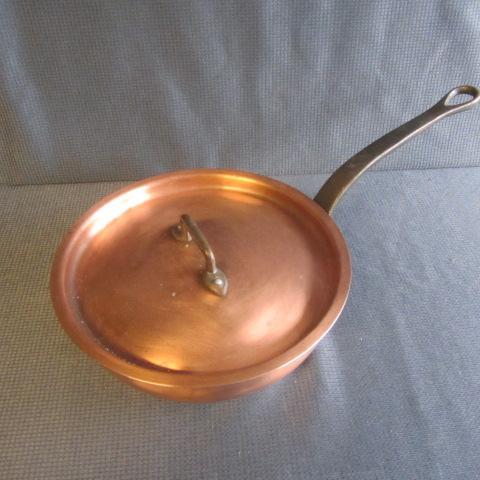 lot 43 image: Copper Saute Pan