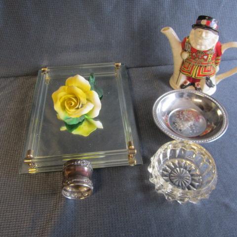 lot 50 image: Mirror Tray, Rose, Teapot
