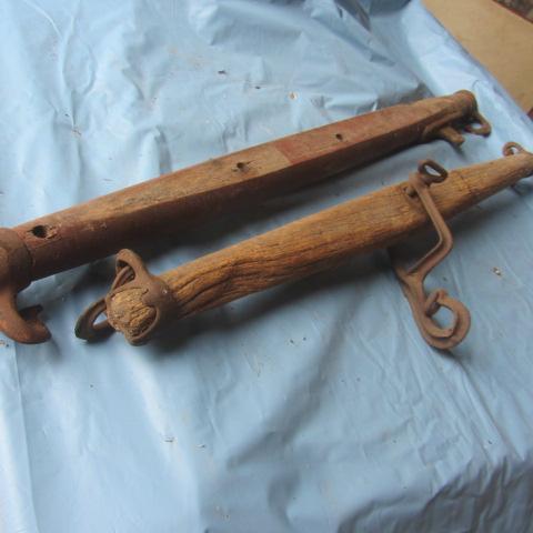 lot 15 image: Antique Eveners