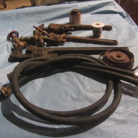 lot 75 image: Plumbing Tools