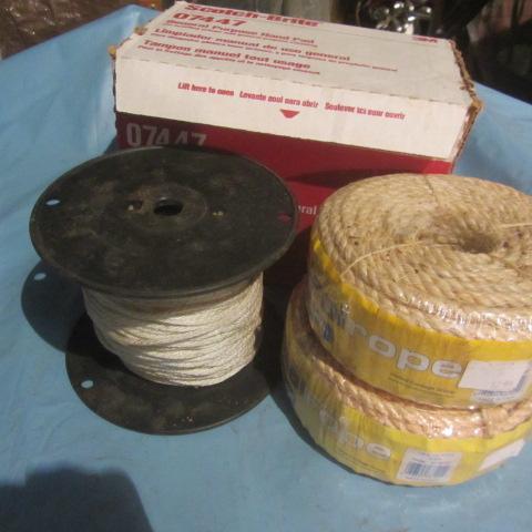 lot 97 image: Scotch Brite Pads, Rope