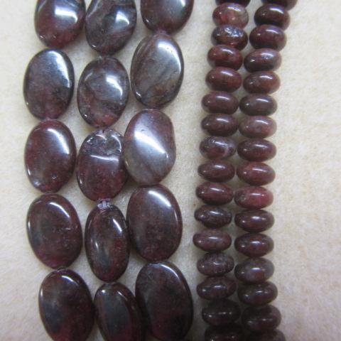 Fuchsia Labradorite