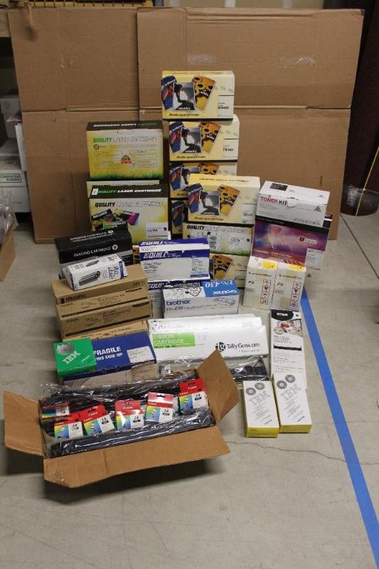 lot 24 image: Huge lot of tonerprinter cartridges. Most, i...