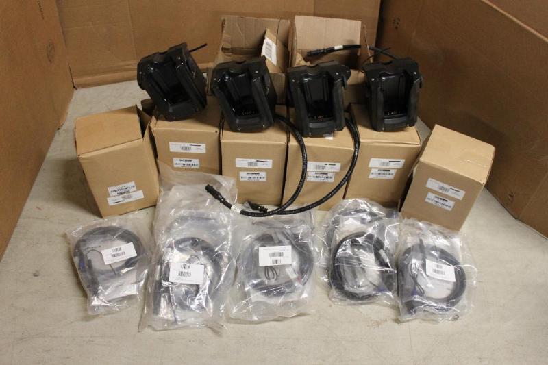 lot 53 image: (10) Psion Teklogix HU1010 powered cradles w...