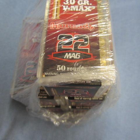 lot 126 image: AMMO 22 MAG V-Max