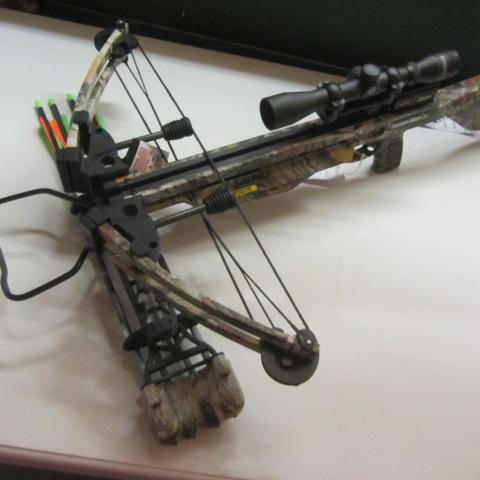 lot 151 image: Thunder Hawk Crossbow Package