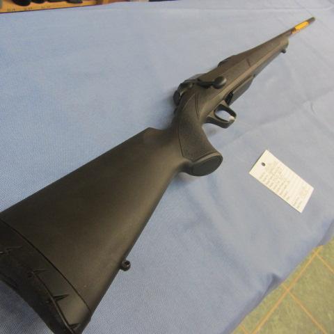 lot 27 image: Browning A-Bolt III, 270 WIN