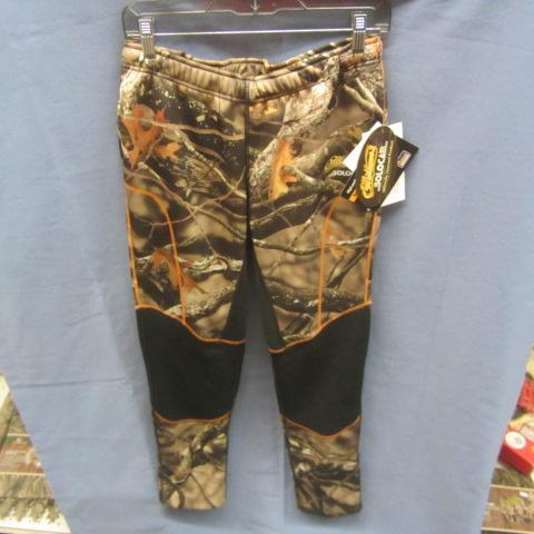lot 45 image: HyperHide Fleece Camo Pants