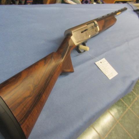 lot 7 image: Browning A5 Ultimate 12 ga