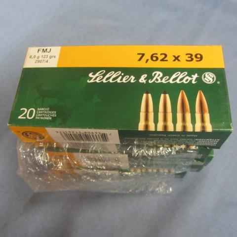 lot 75 image: AMMO L&B 7.62x39