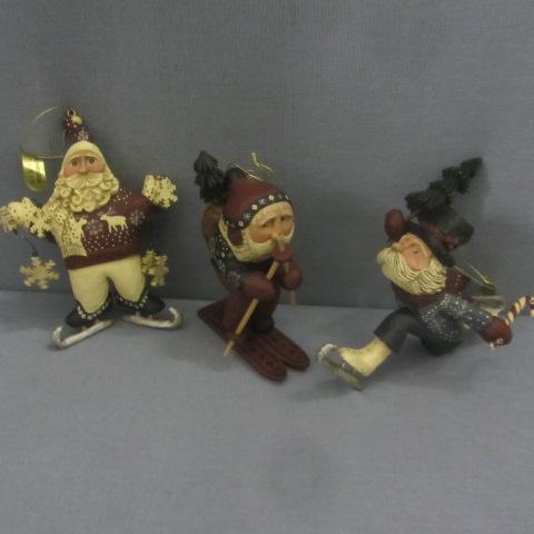 lot 11 image: Folkwoods Studio Ornaments