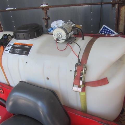 lot 2 image: Sprayer Unit