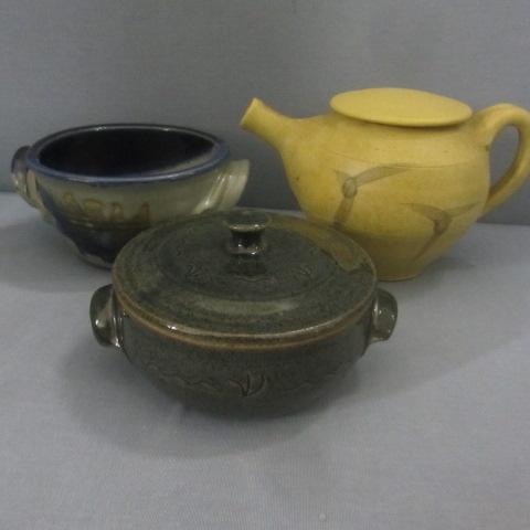 lot 33 image: Pottery Teapot, Bowl