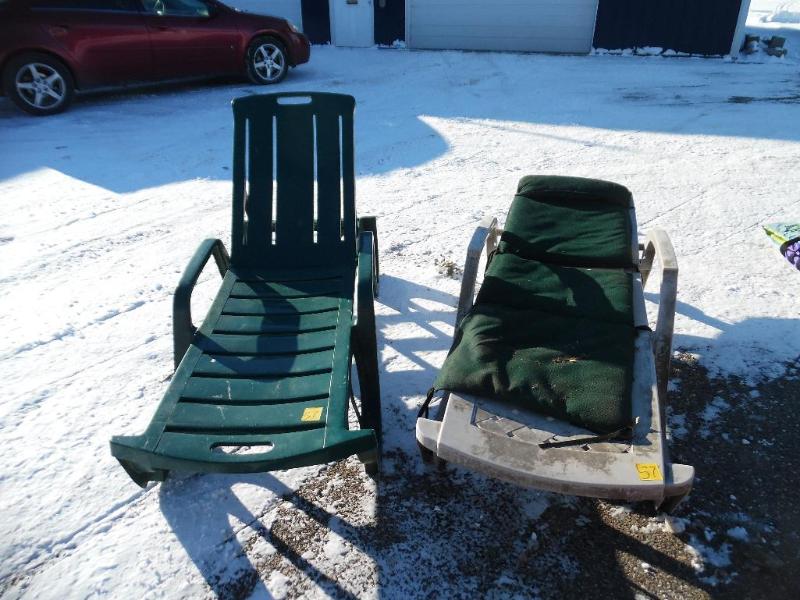 Chaise Lounge Chairs