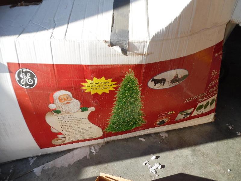 GE 9 ft Fraiser Pre-Lit Christmas Tree