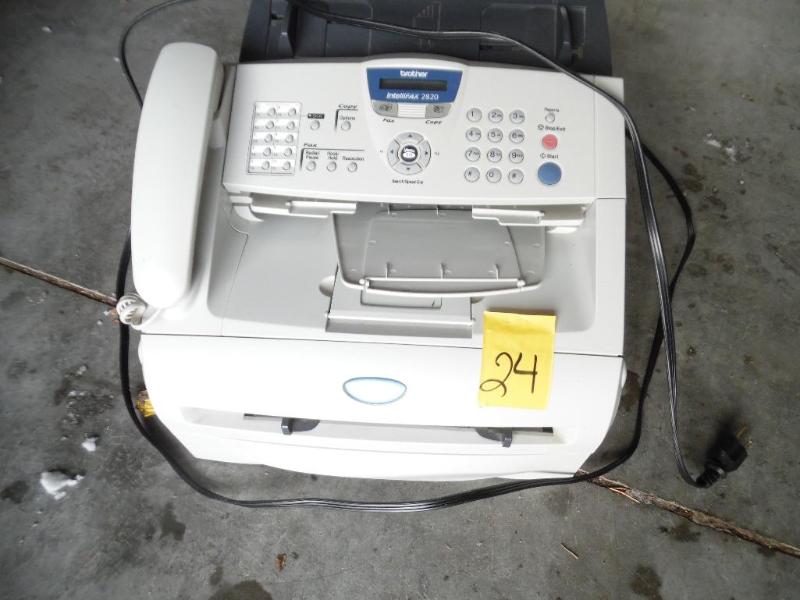 lot 24 image: PhoneFax