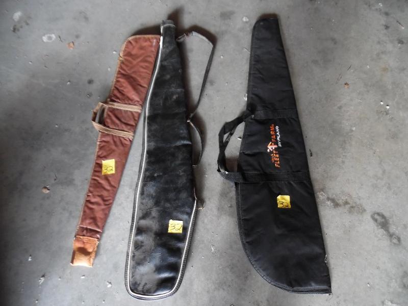 lot 32 image: Gun Cases