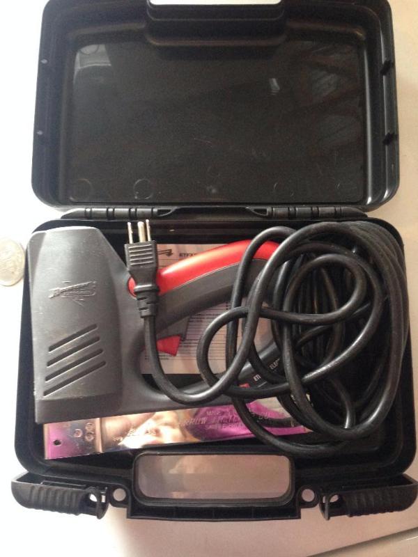 Arrow electric staple gun
