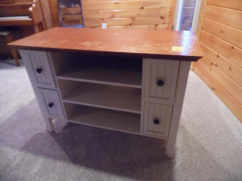 Dresser  Stand