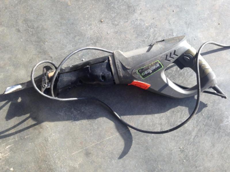 Genesis reciprocating saw